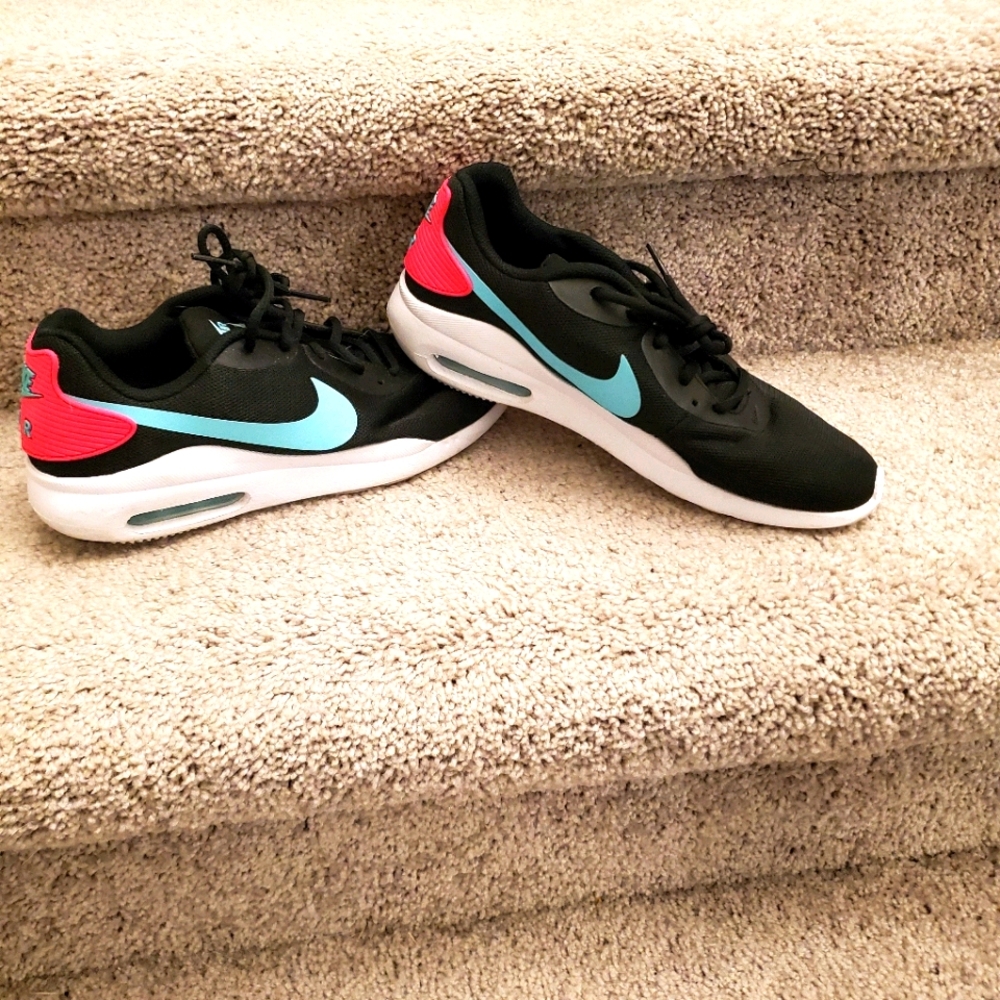 Womens shoes